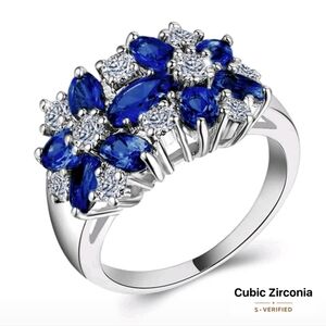 925 Sterling Silver Blue and White Cubic Zirconia Flower Ring Size 8